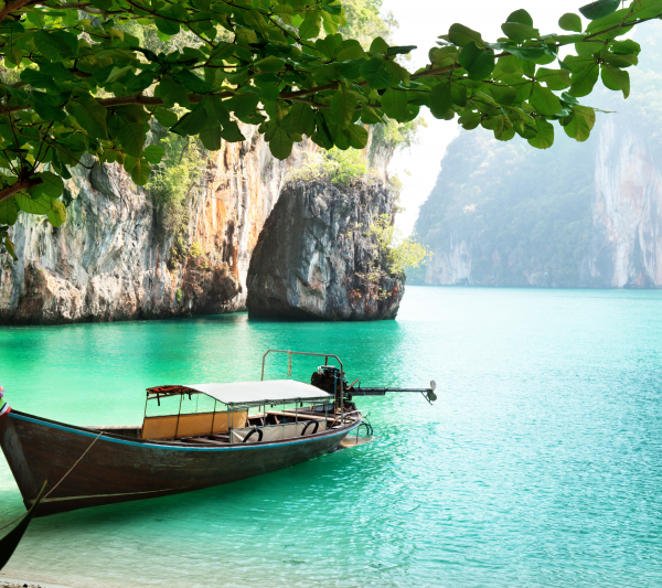 Nature art - Thai Boat Trip