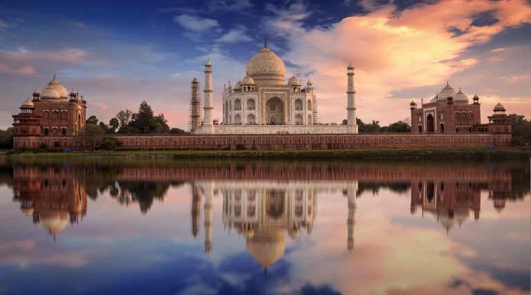 Urban art - Taj Mahal